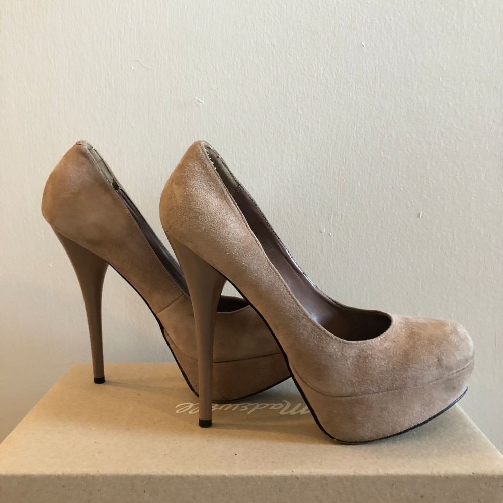 Steve Madden "Caryssa" blush high heels